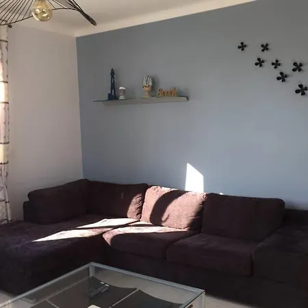 Charmante Maison Idealement Situee 別荘