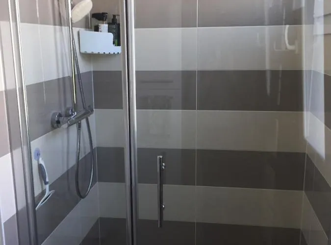 Charmante Maison Idealement Situee