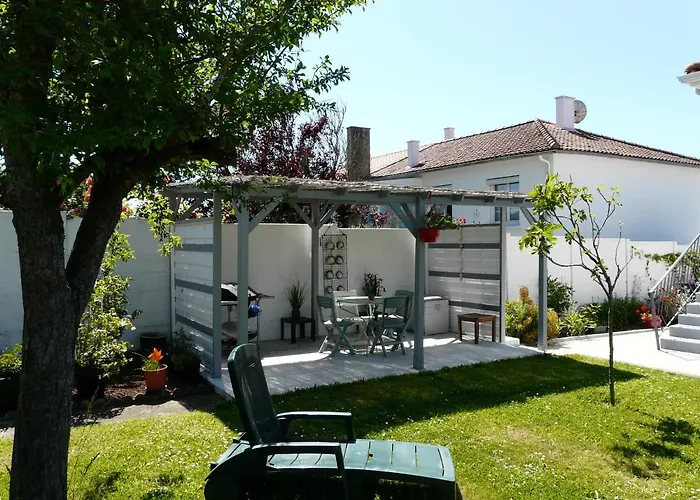 Дом отдыха Charmante Maison Idealement Situee Сен-Жиль-Круа-де-Ви